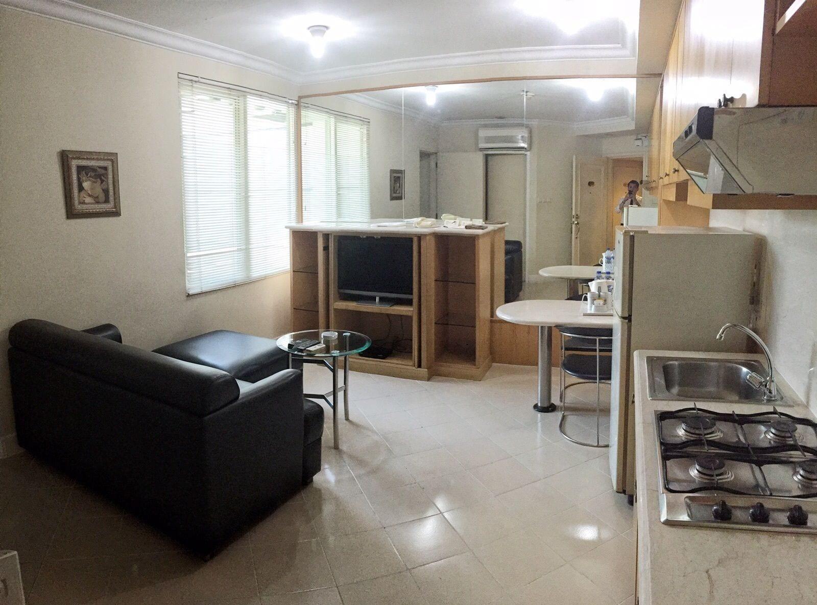 Batavia Hotel & Serviced Apartments Jakarta Luaran gambar