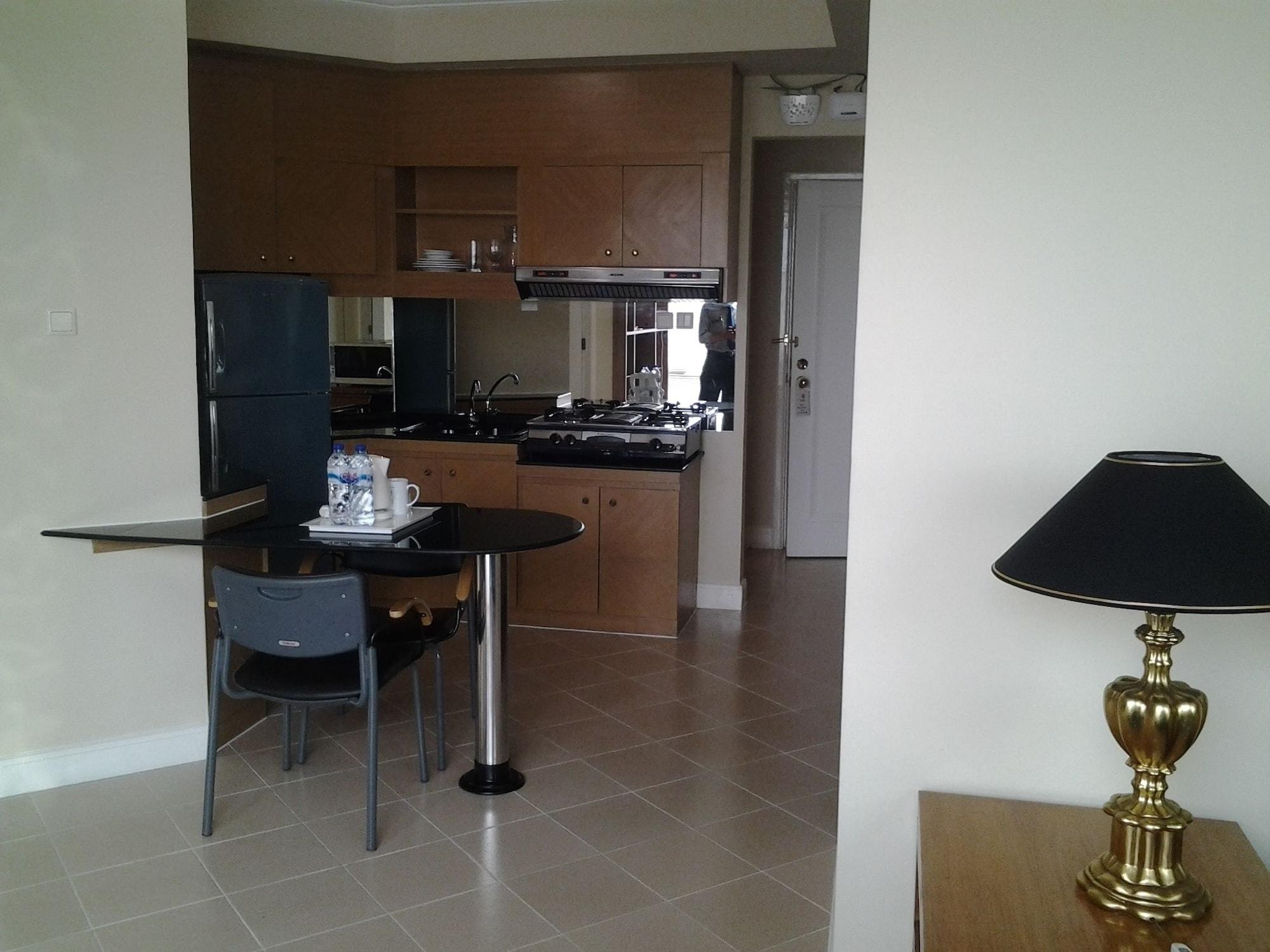 Batavia Hotel & Serviced Apartments Jakarta Luaran gambar