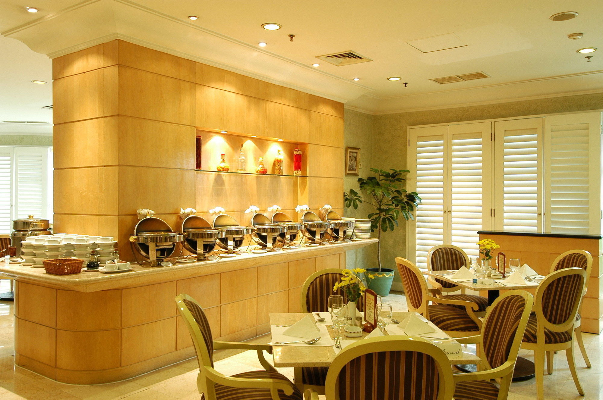 Batavia Hotel & Serviced Apartments Jakarta Luaran gambar